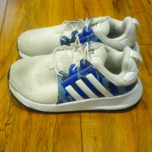 Adidas Sneakers. Size 9C. - Picture 2 of 6